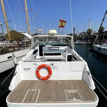 Yate Nimbo Botel *
